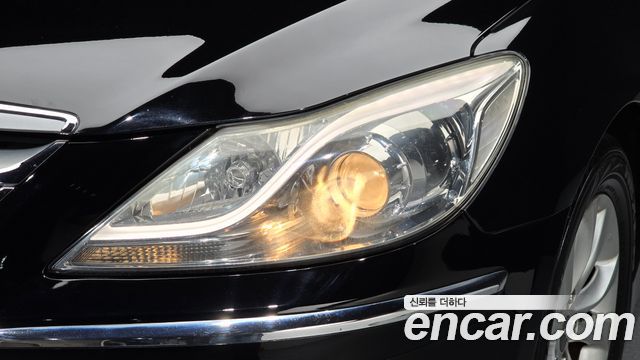 Hyundai Genesis 2012 — photo 8