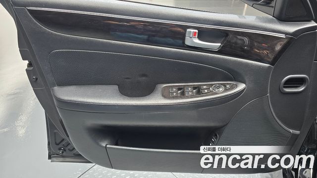 Hyundai Genesis 2012 — photo 14