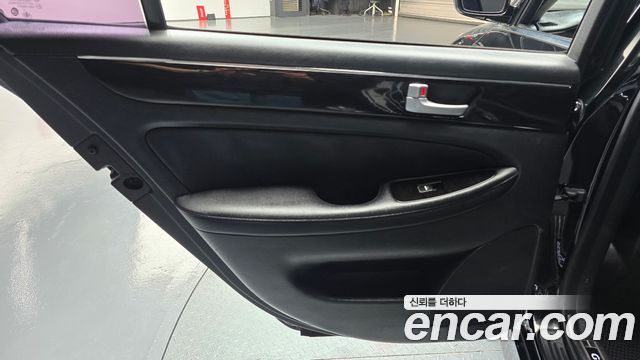 Hyundai Genesis 2012 — photo 15