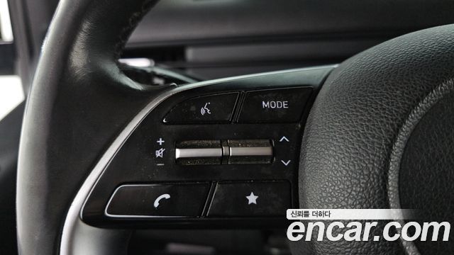 Hyundai Staria 2025 — photo 27