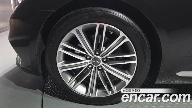 Genesis G80 2018 — photo 5