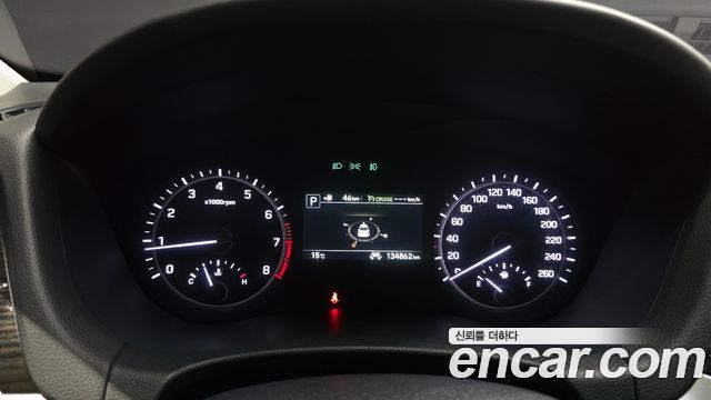 Genesis G80 2018 — photo 8