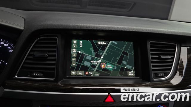 Genesis G80 2018 — photo 14
