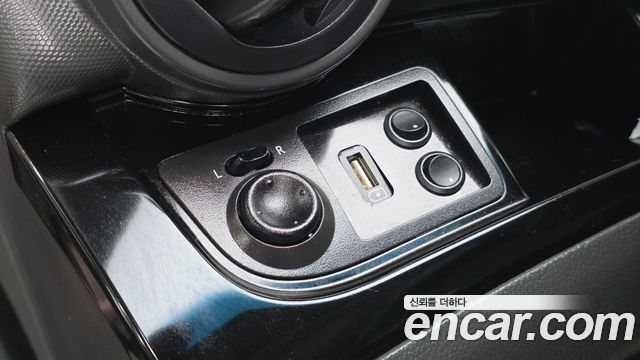 Chevrolet Korea Spark 2012 — photo 13