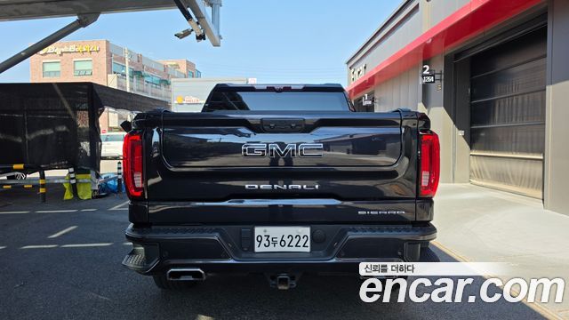 GMC Sierra 2023 — photo 4