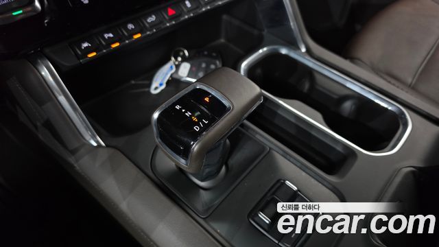 GMC Sierra 2023 — photo 12