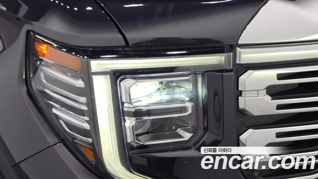GMC Sierra 2023 — photo 8