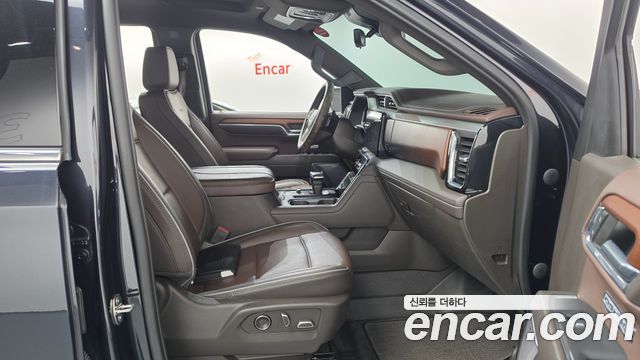 GMC Sierra 2023 — photo 16