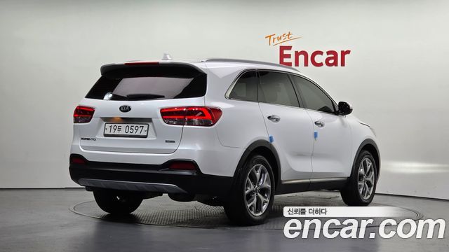 Kia Sorento 2016 — photo 2