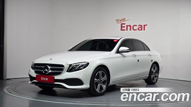 Mercedes-Benz E-Class 2019 — photo 1