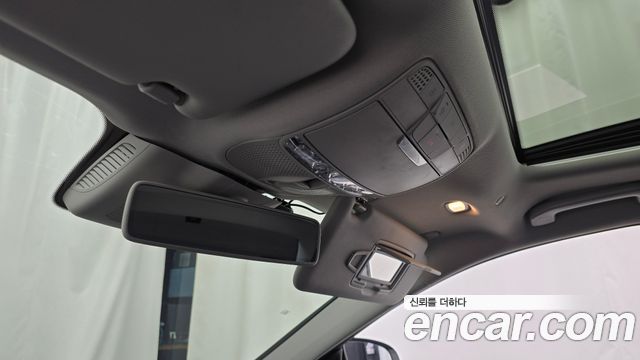 Mercedes-Benz E-Class 2019 — photo 27