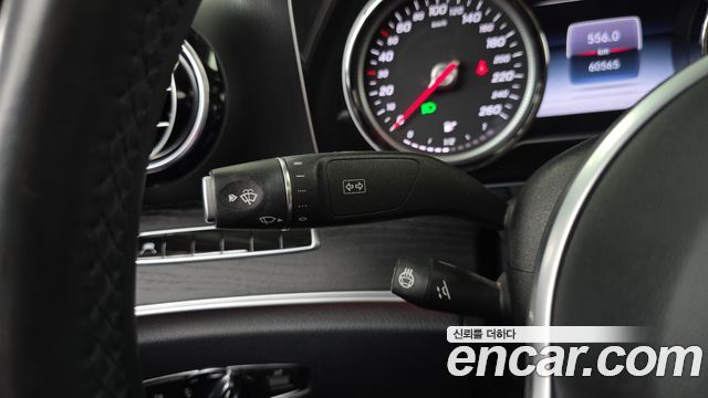 Mercedes-Benz E-Class 2019 — photo 29