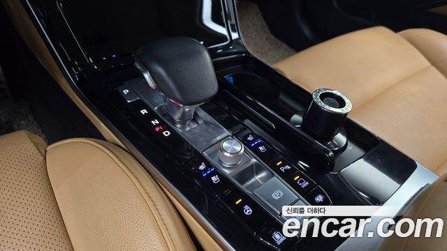 Kia K7 2020 — photo 9