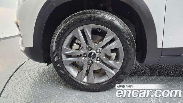 Kia Seltos 2023 — photo 5