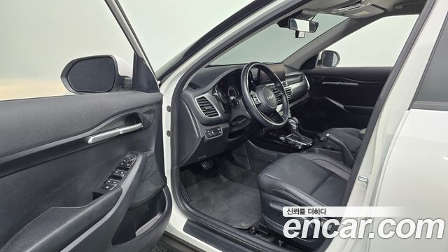 Kia Seltos 2023 — photo 10