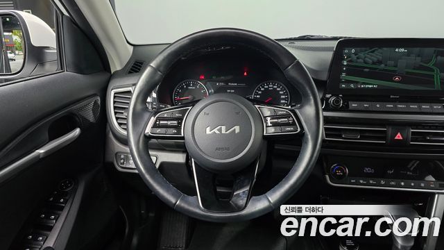 Kia Seltos 2023 — photo 13