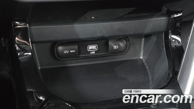 Kia Seltos 2023 — photo 18