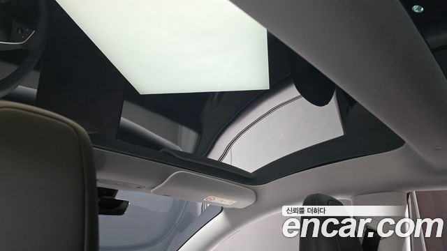 Tesla Model 3 2026 — photo 25