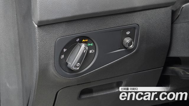 Volkswagen Tiguan 2023 — photo 19