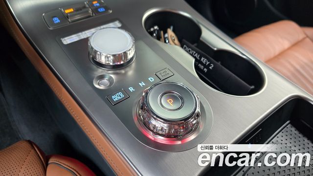 Genesis GV70 2026 — photo 12