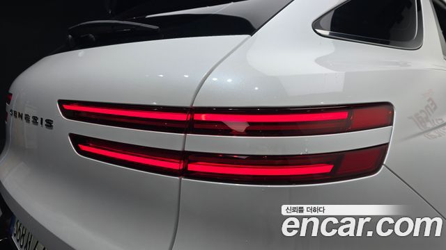 Genesis GV70 2026 — photo 9