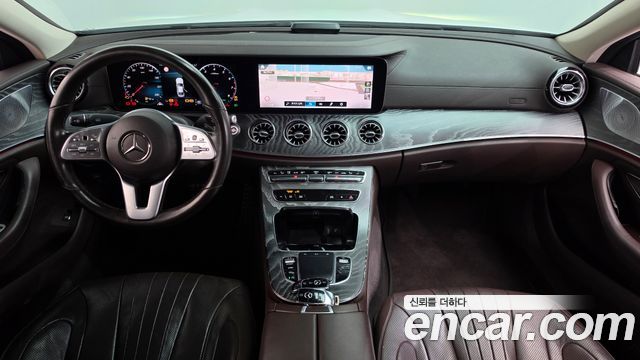 Mercedes-Benz CLS-Class 2021 — photo 10