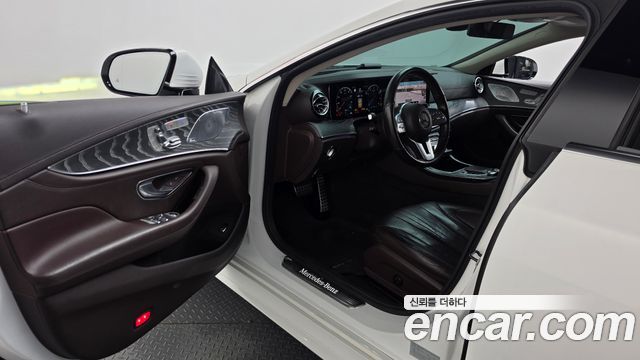 Mercedes-Benz CLS-Class 2021 — photo 13