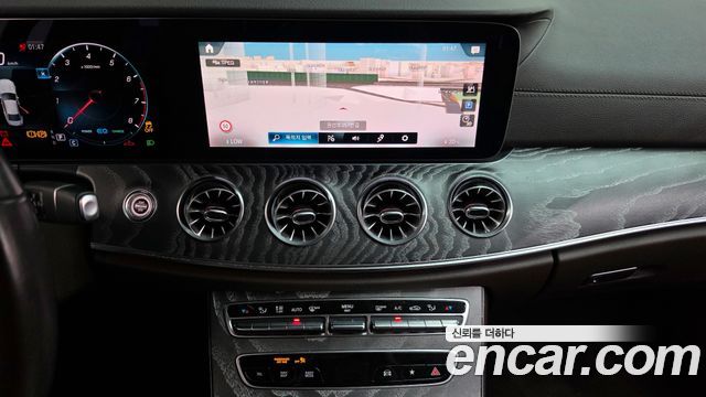 Mercedes-Benz CLS-Class 2021 — photo 18