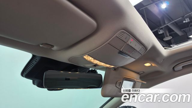 Mercedes-Benz CLS-Class 2021 — photo 21