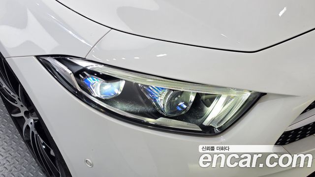 Mercedes-Benz CLS-Class 2021 — photo 8