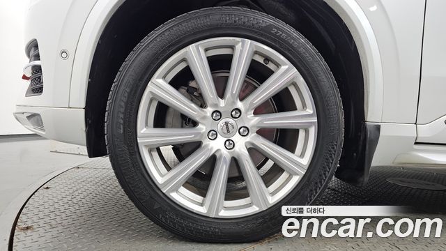 Volvo XC90 2017 — photo 5