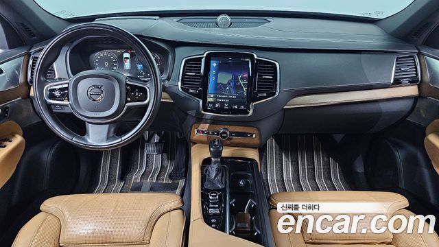 Volvo XC90 2017 — photo 7