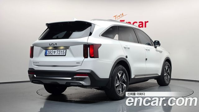 Kia Sorento 2024 — photo 2