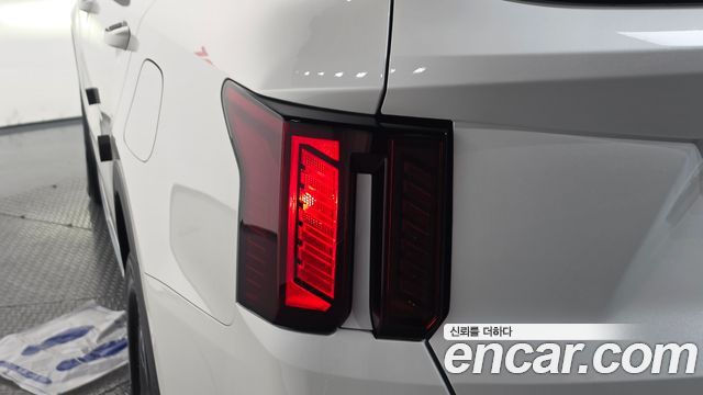 Kia Sorento 2024 — photo 9