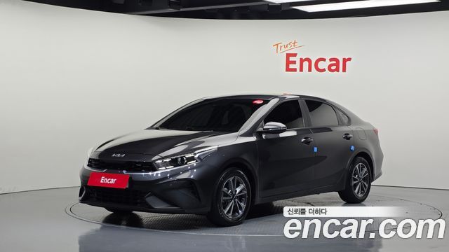 Kia K3 2023 — photo 1