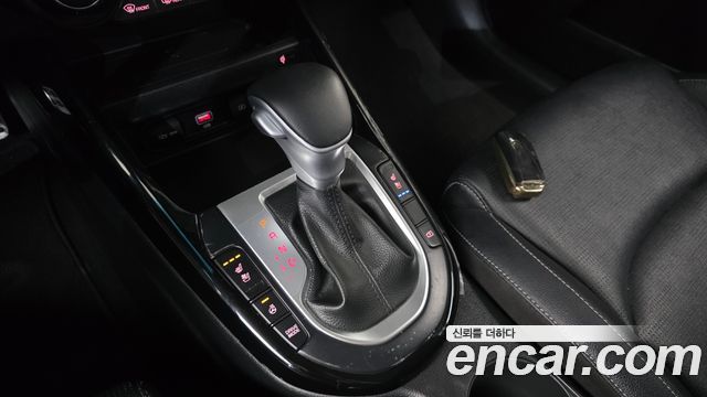 Kia K3 2023 — photo 12