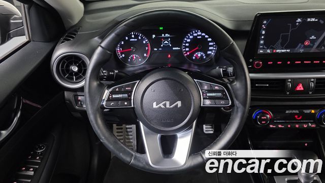 Kia K3 2023 — photo 20