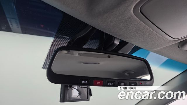 Kia K3 2023 — photo 23