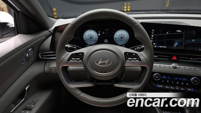 Hyundai AVANTE 2024 — photo 19