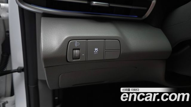 Hyundai AVANTE 2024 — photo 27