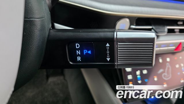 Hyundai Grandeur 2023 — photo 12