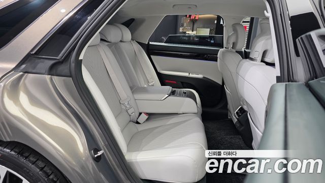 Hyundai Grandeur 2023 — photo 18