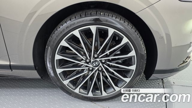 Hyundai Grandeur 2023 — photo 7