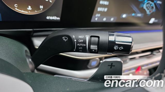Hyundai Grandeur 2023 — photo 35