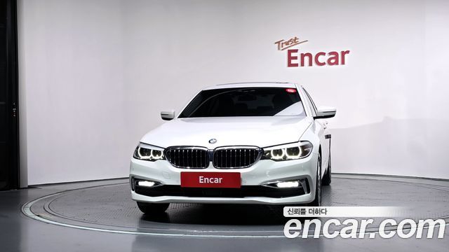 BMW 5-Series 2020 — photo 3