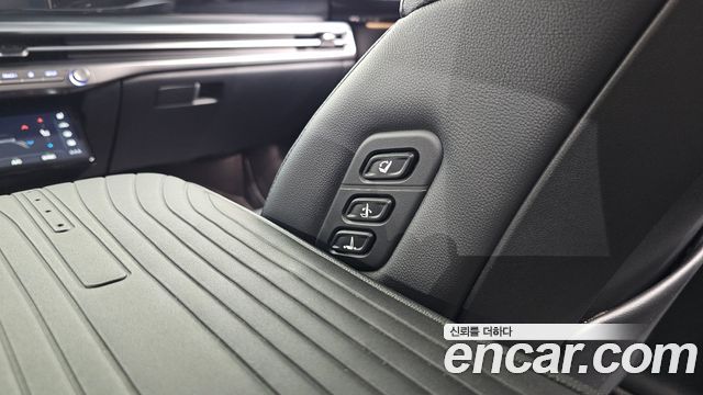 Hyundai Grandeur 2025 — photo 33