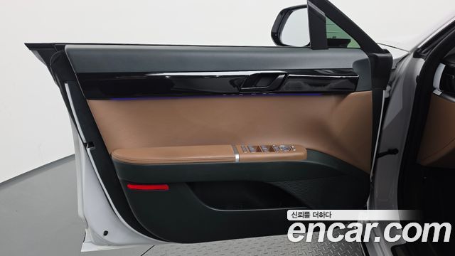 Hyundai Grandeur 2023 — photo 14