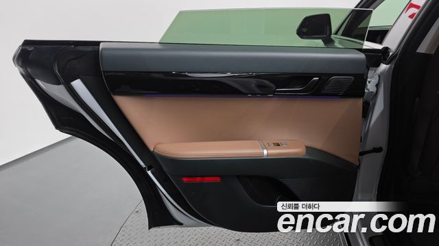Hyundai Grandeur 2023 — photo 15