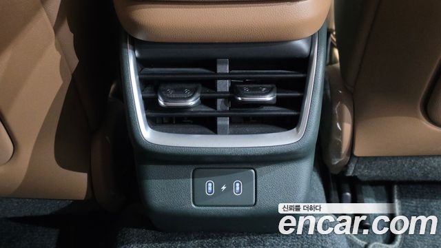 Hyundai Grandeur 2023 — photo 35