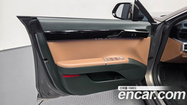 Hyundai Grandeur 2023 — photo 14